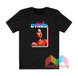 Vintage Noah Cyrus T shirt